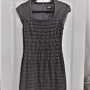 Adrianne Papell fitted cocktail dress-6P